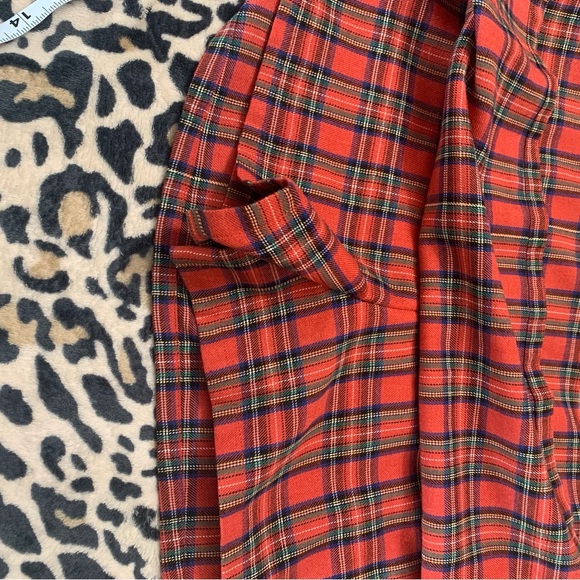 Boston Proper plaid mini skort. - Picture 13 of 13